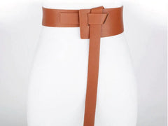 Knot Belt high-fashion accessory &nbsp;