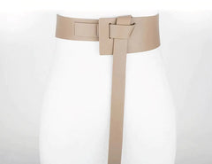 Knot Belt high-fashion accessory &nbsp;